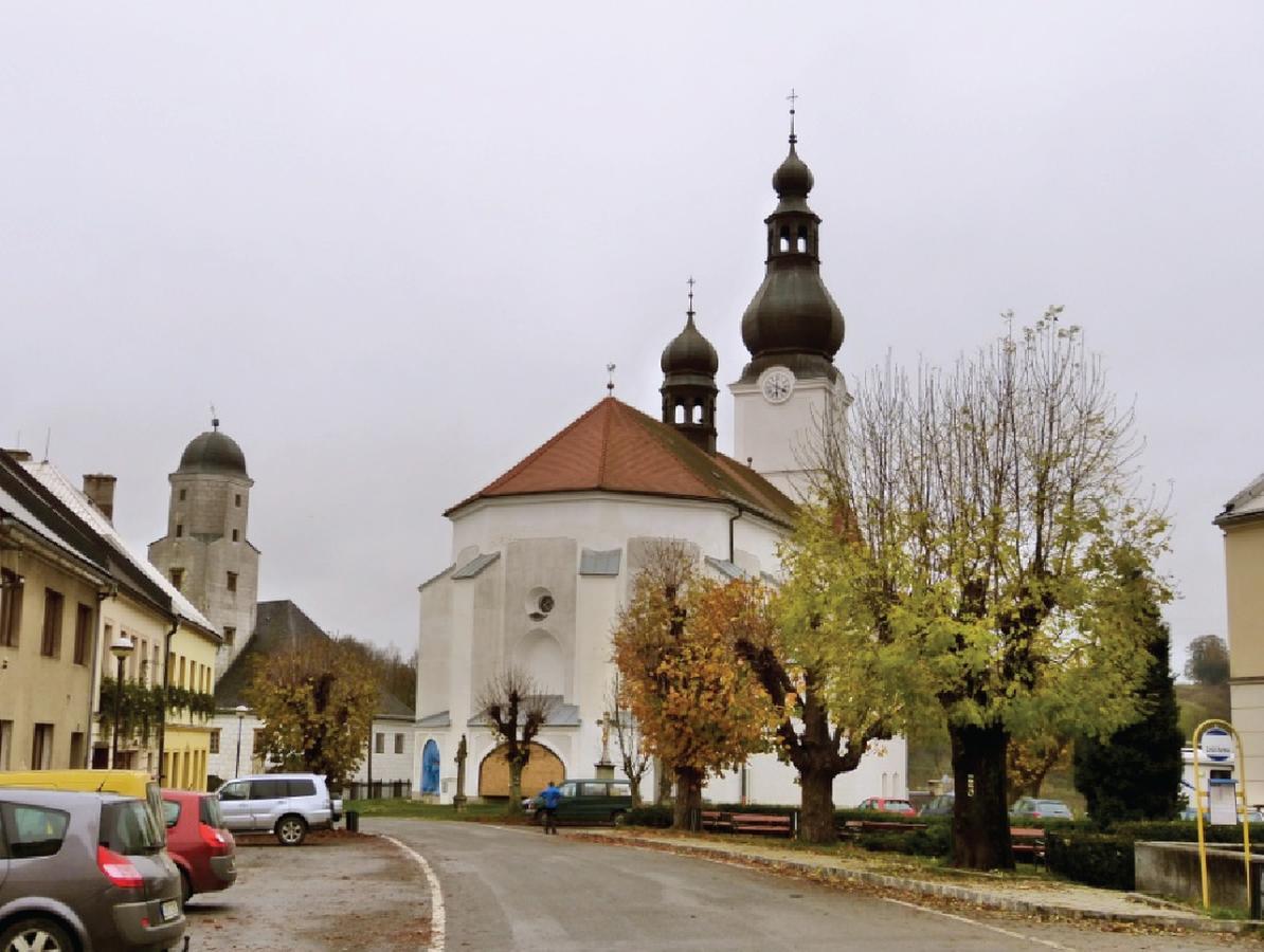 Hotel X-Park Frantiskov Jindrichov Zewnętrze zdjęcie